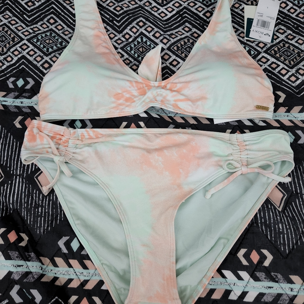 Roxy swimsuit